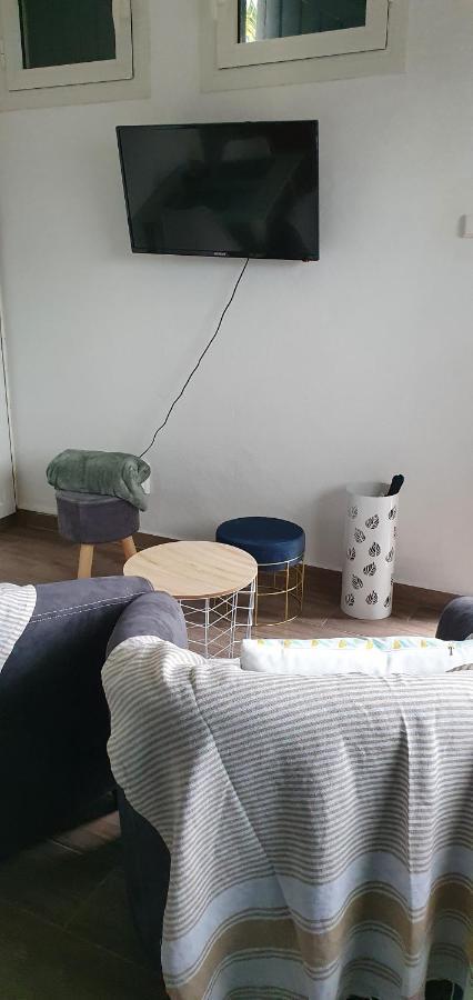 דירות לה טאמפון Meuble Chez Gilbert מראה חיצוני תמונה